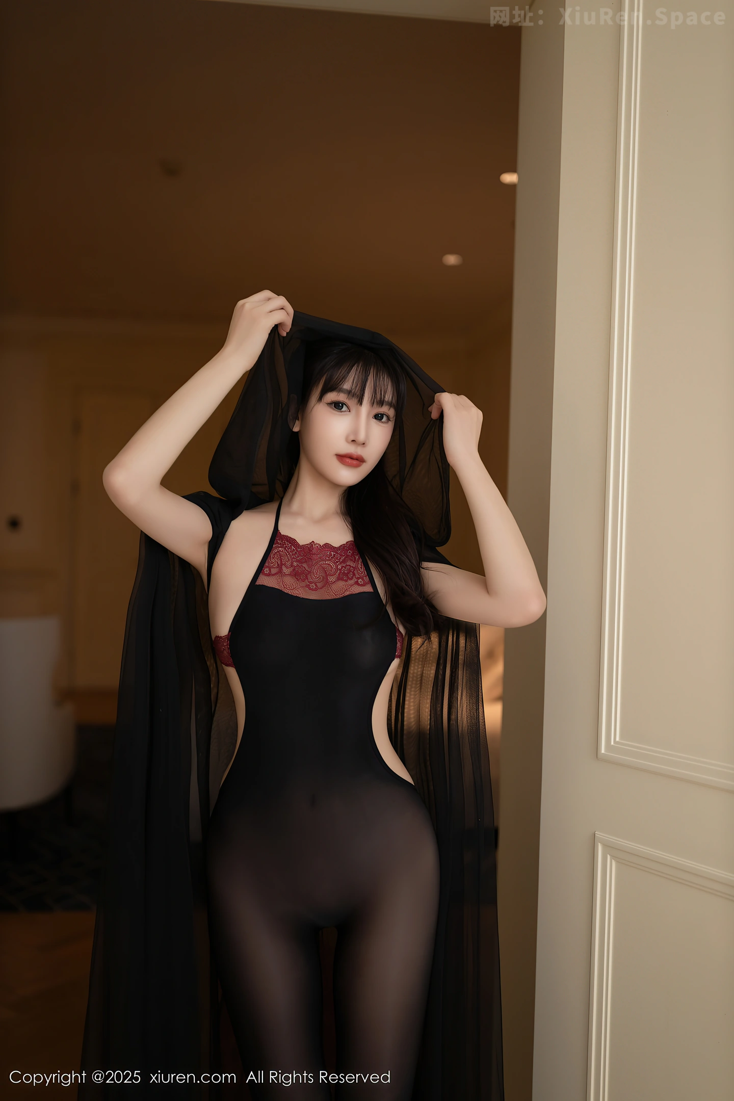 图片[4]-[XiuRen秀人网] VOL.9735 模特陆萱萱私房性感黑色薄透连体丝袜秀柔美身姿惹火诱惑写真80P-秀人网官方网站